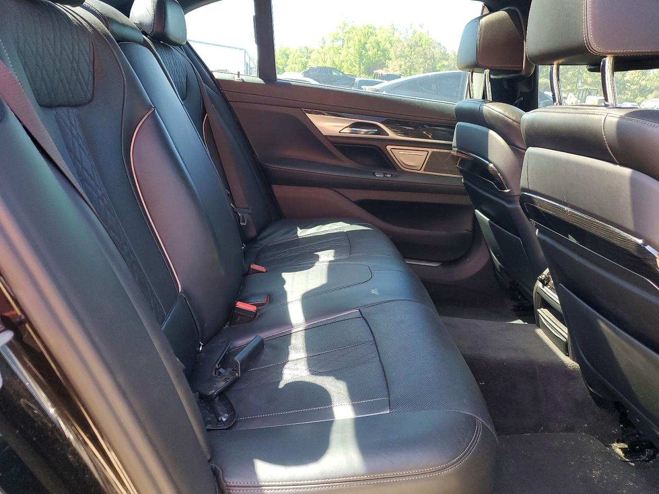 BMW 7 Series Xi