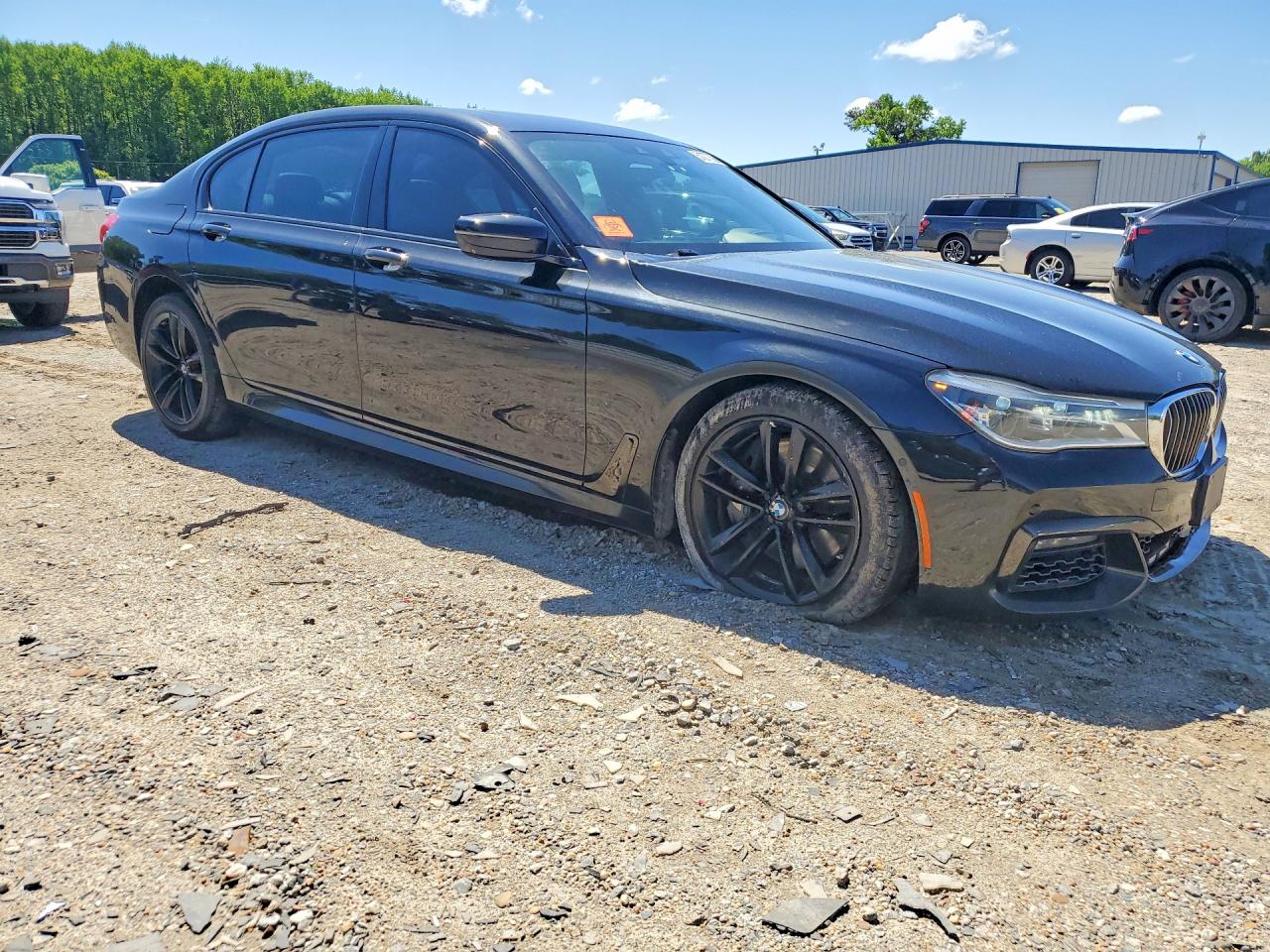 BMW 7 Series Xi