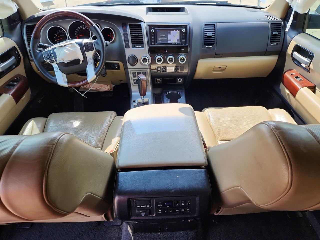 Toyota Sequoia Platinum