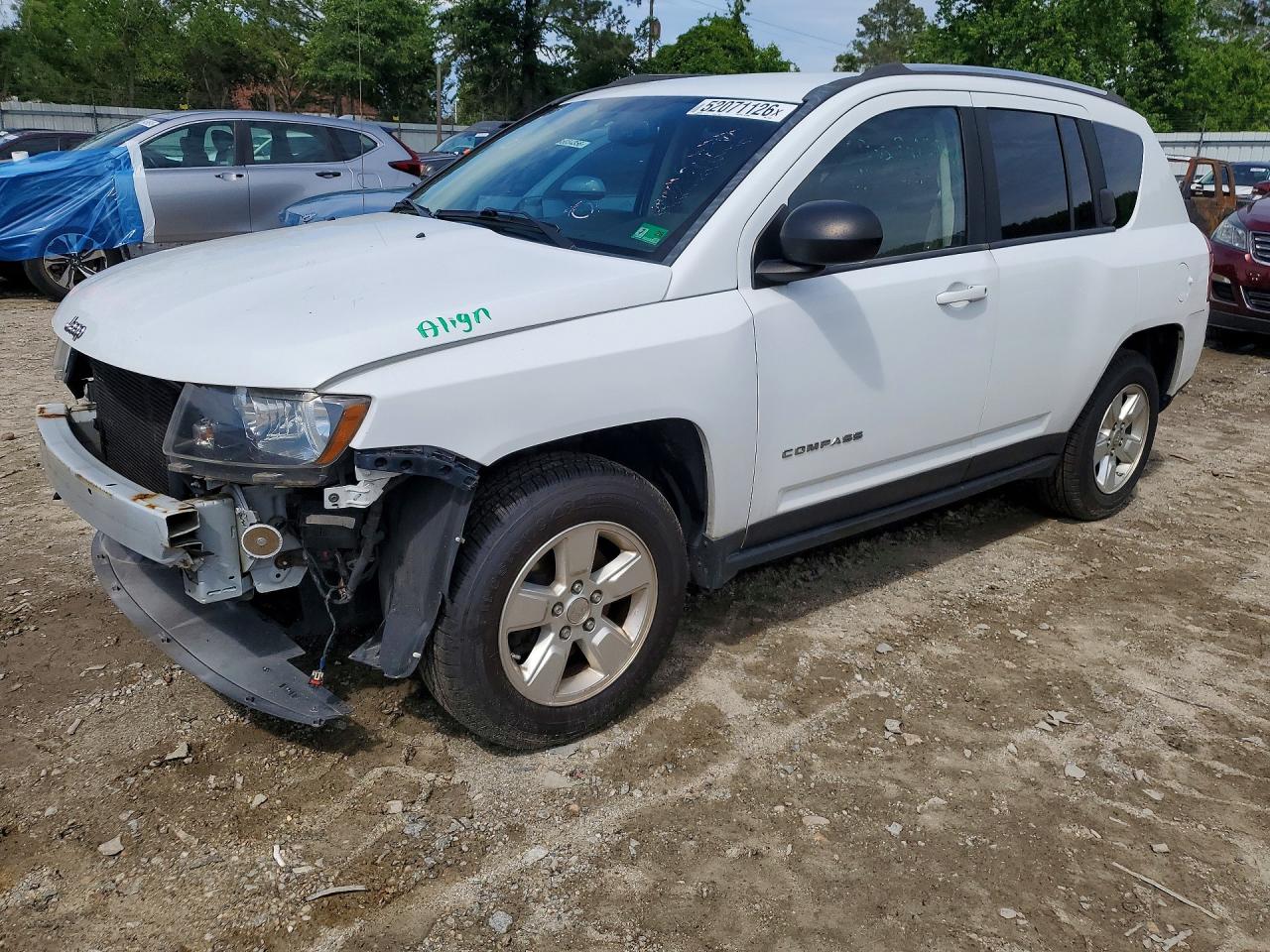 Salvage Jeep Compass Image
