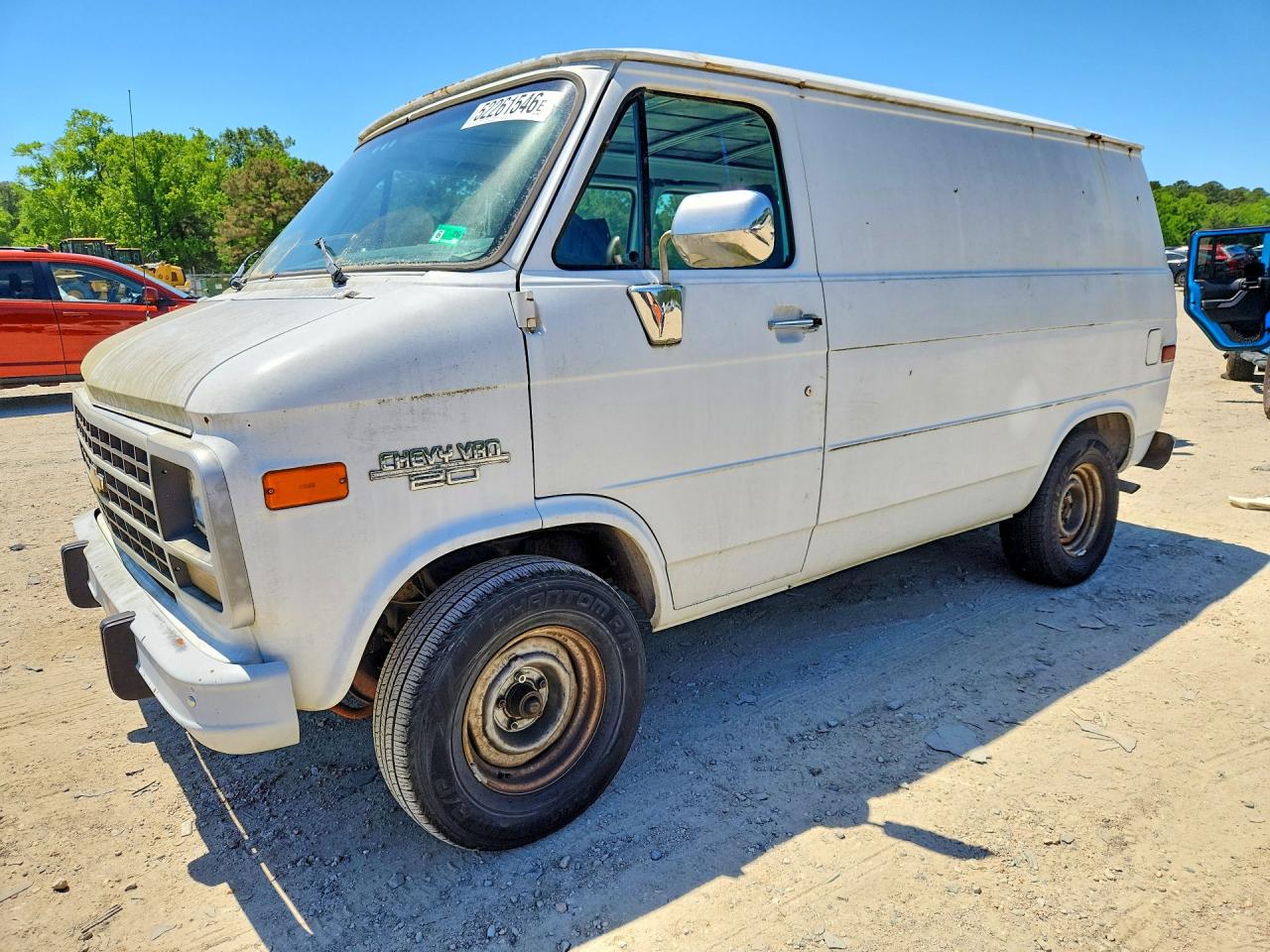 Salvage Chevrolet G-Series Image