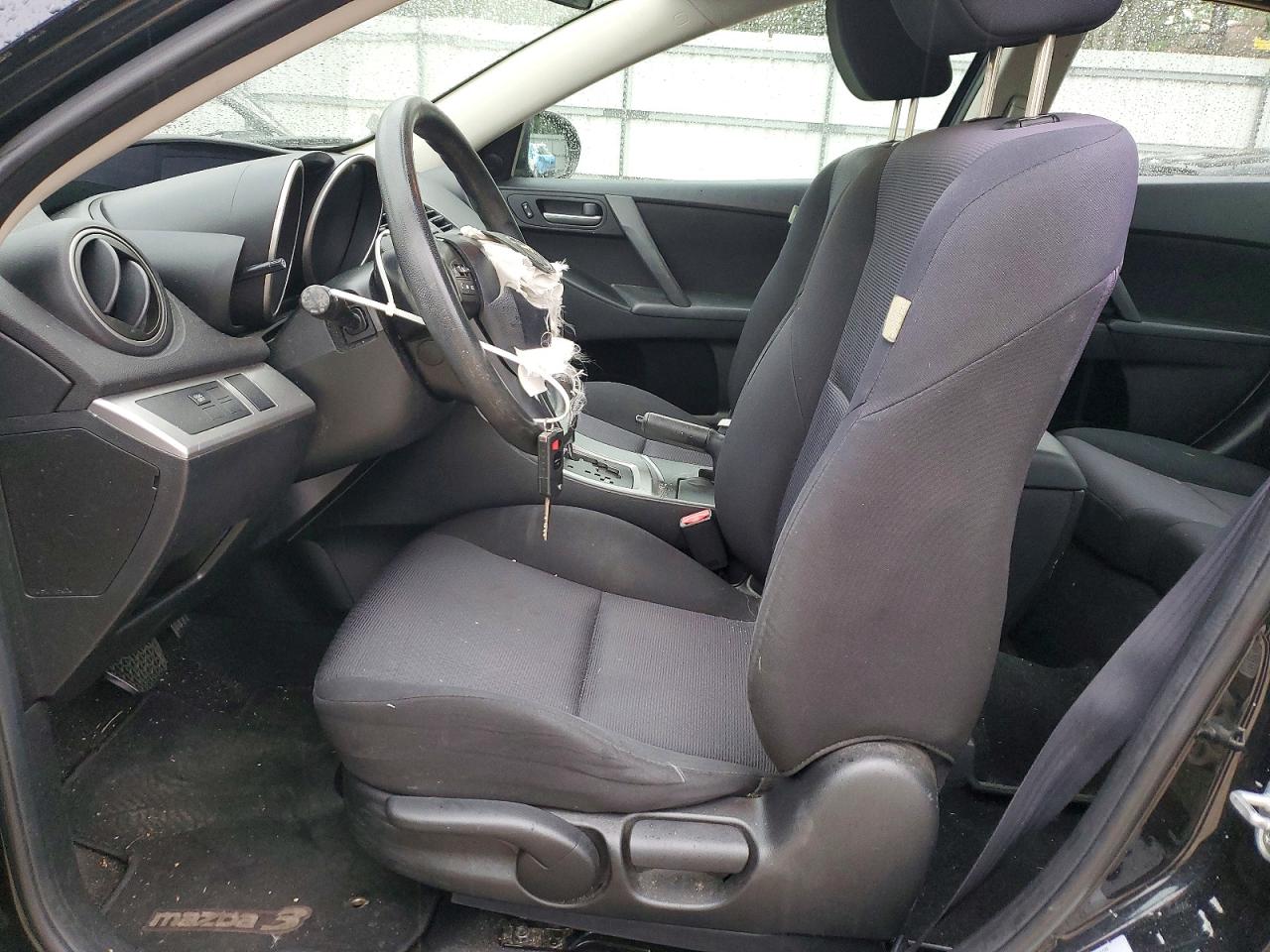 Mazda 3 I