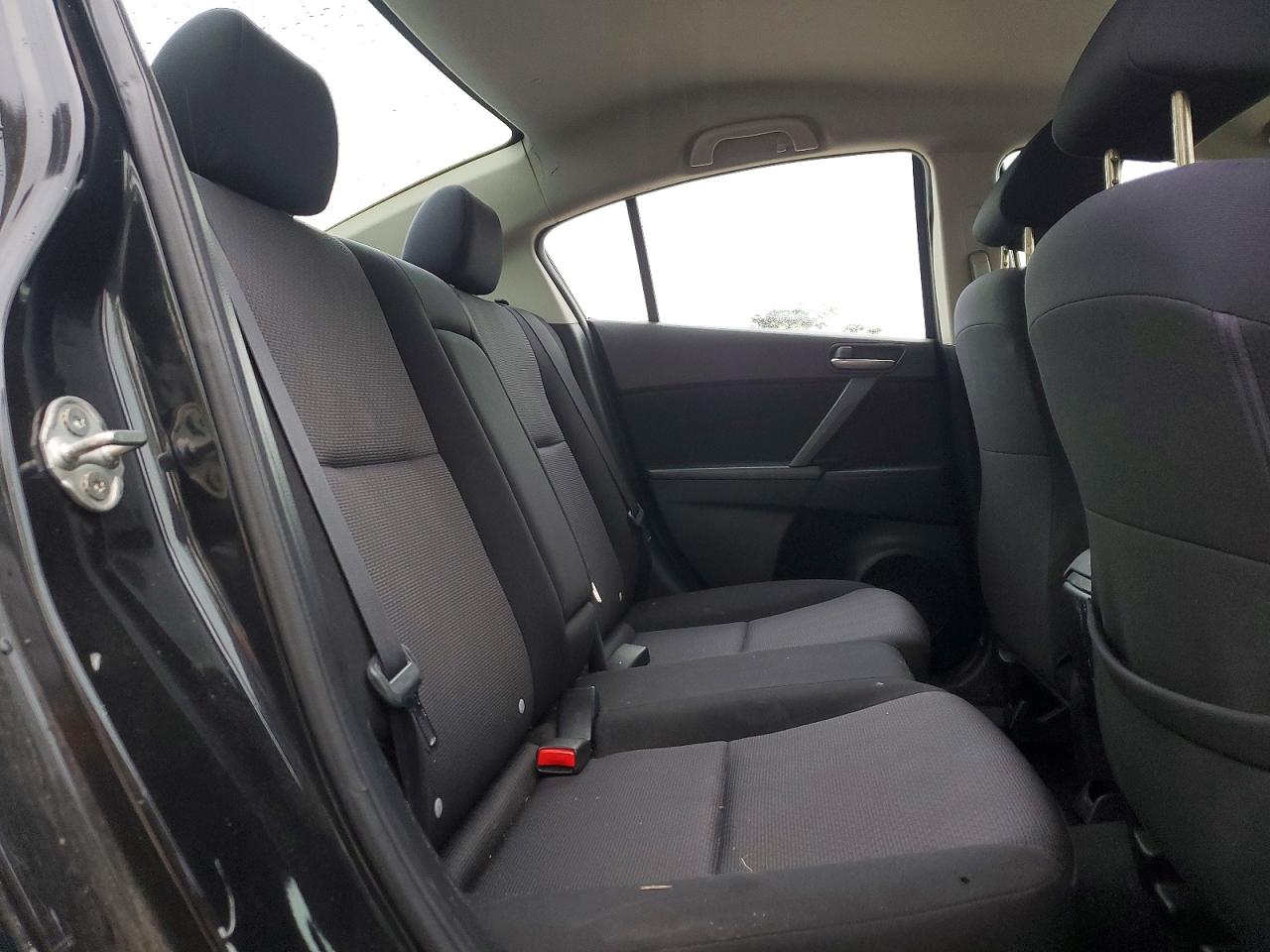 Mazda 3 I