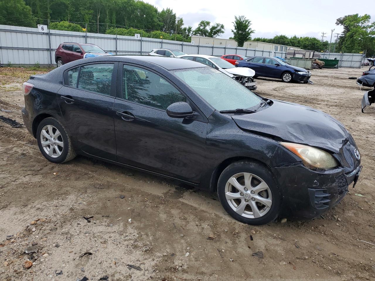 Mazda 3 I