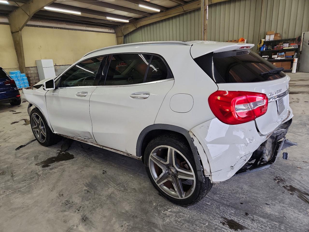 Mercedes-Benz GLA 250 4matic