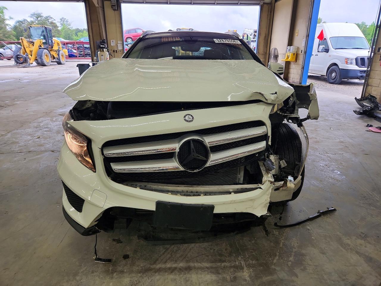 Mercedes-Benz GLA 250 4matic