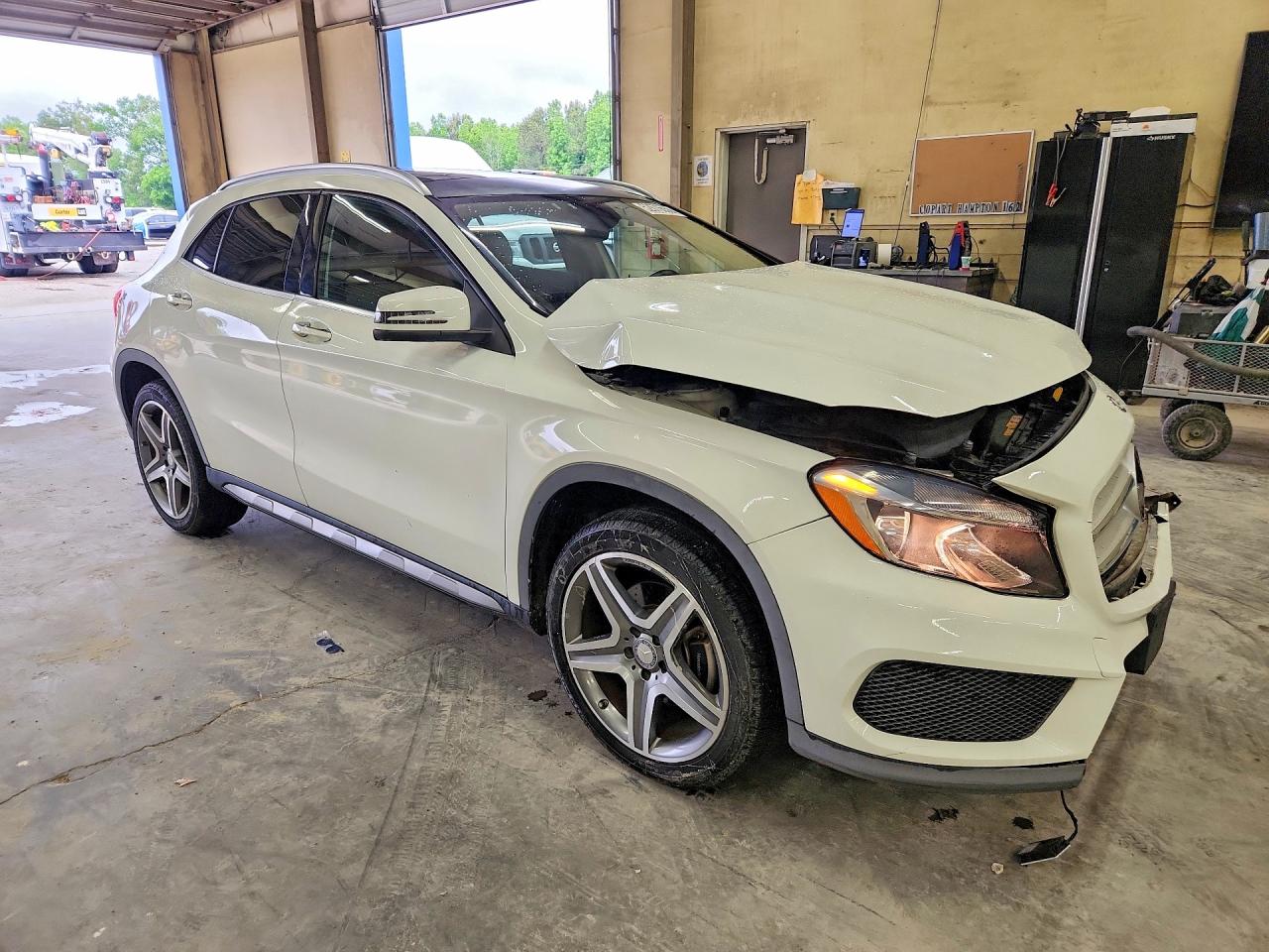 Mercedes-Benz GLA 250 4matic