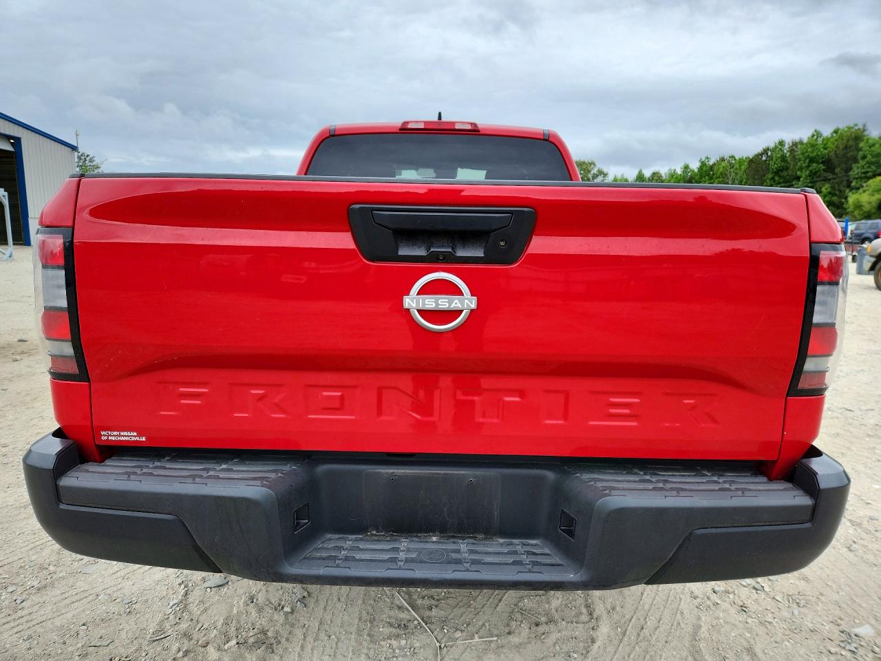 Nissan Frontier S