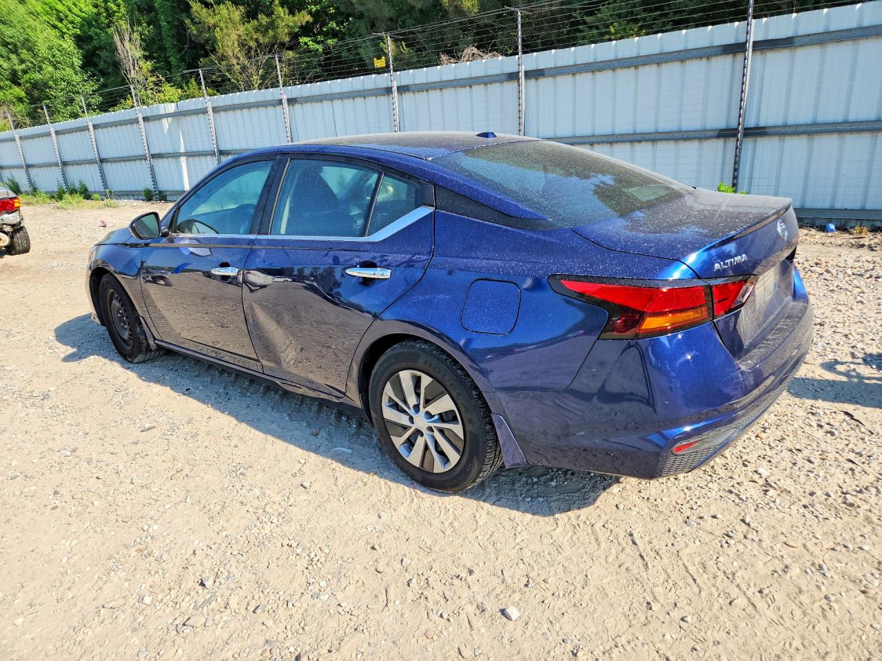 Nissan Altima S