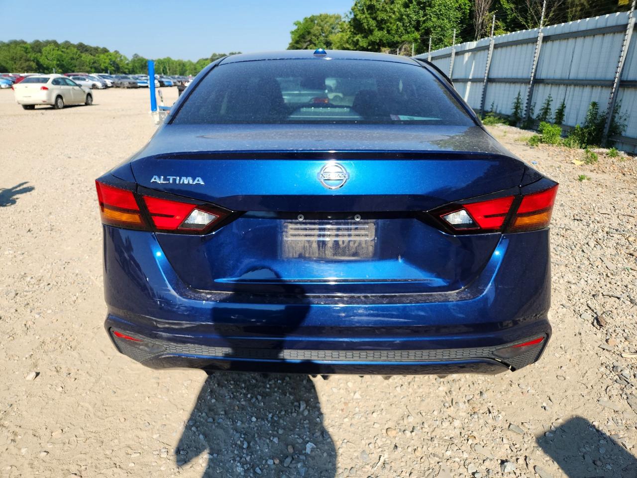 Nissan Altima S