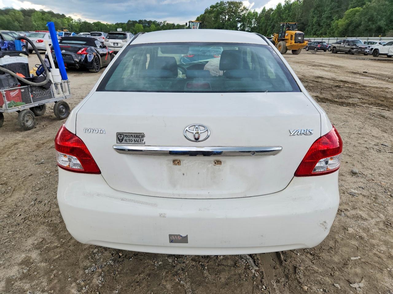 Toyota Yaris Base