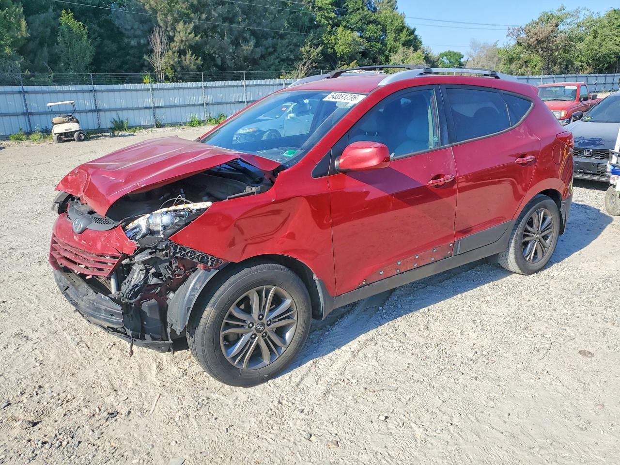 Salvage Hyundai TUCSON Image