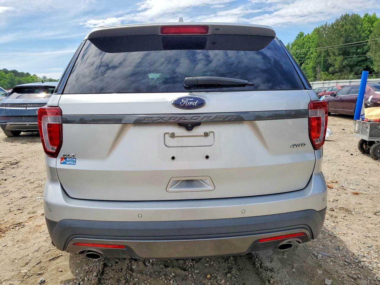 Ford Explorer Xlt