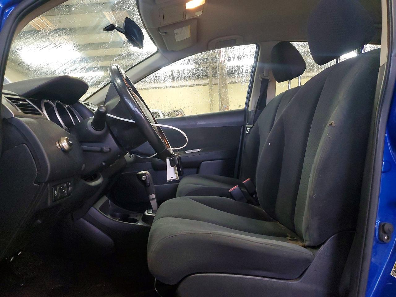 Nissan Versa 1.8 S