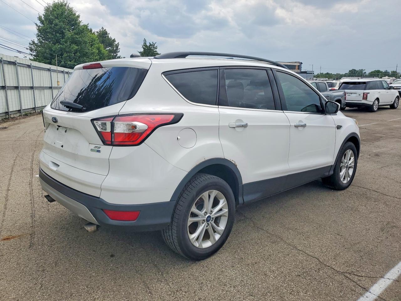 Ford Escape Se