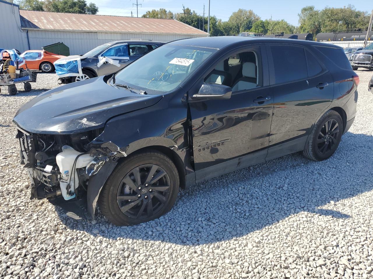 Salvage Chevrolet Equinox Image