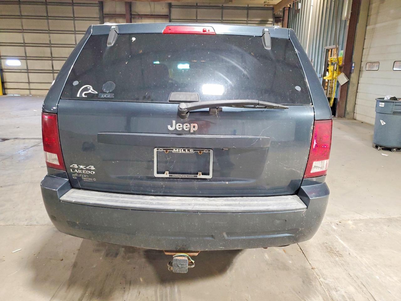 Jeep Grand Cherokee Laredo