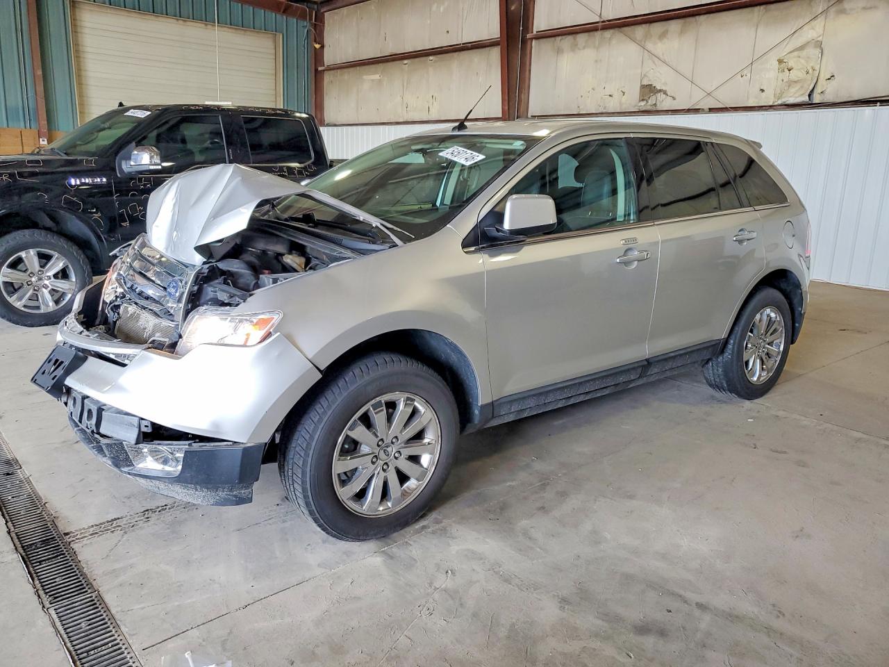 Salvage Ford Edge Image