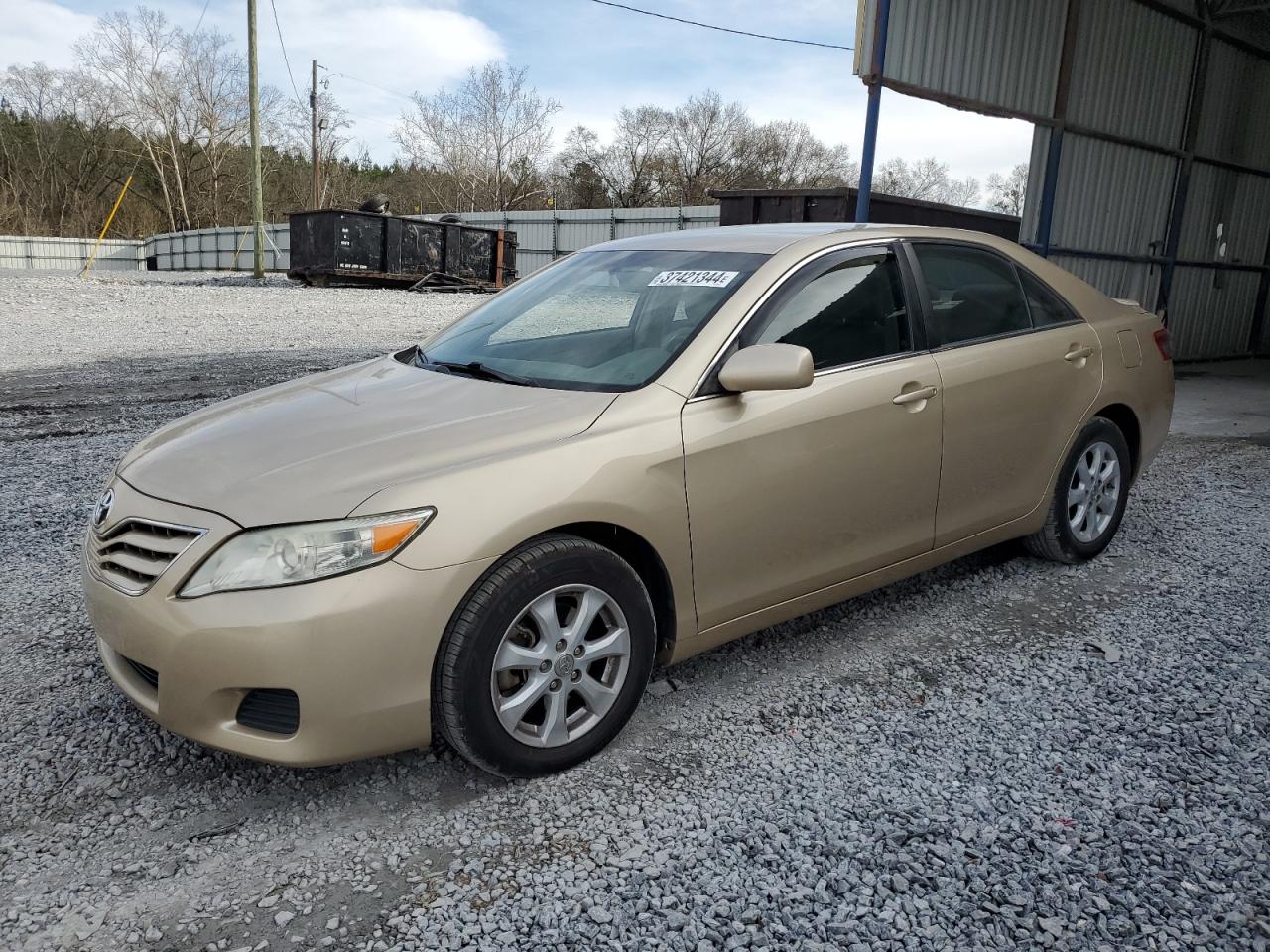 Salvage Toyota Camry Image