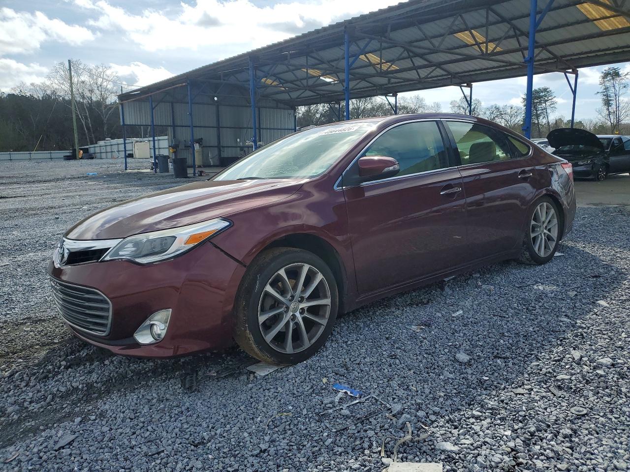 Salvage Toyota Avalon Image