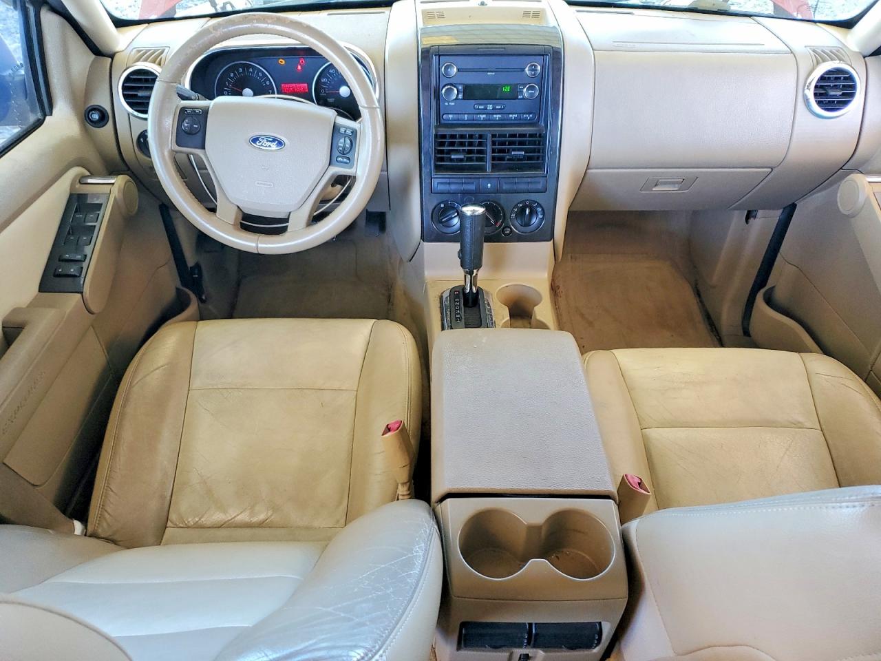 Ford Explorer Xlt