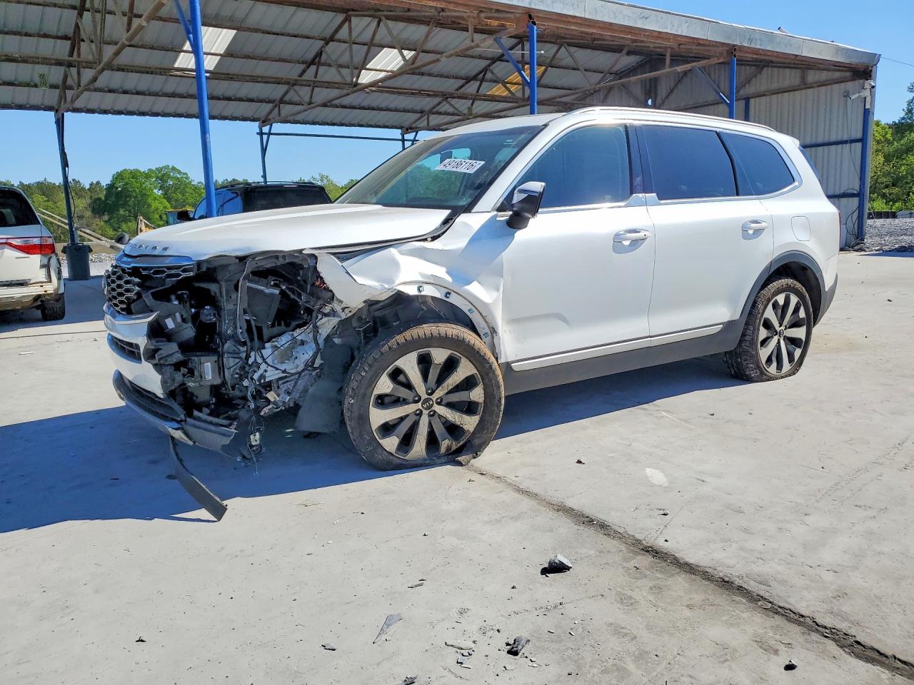 Salvage Kia Telluride Image