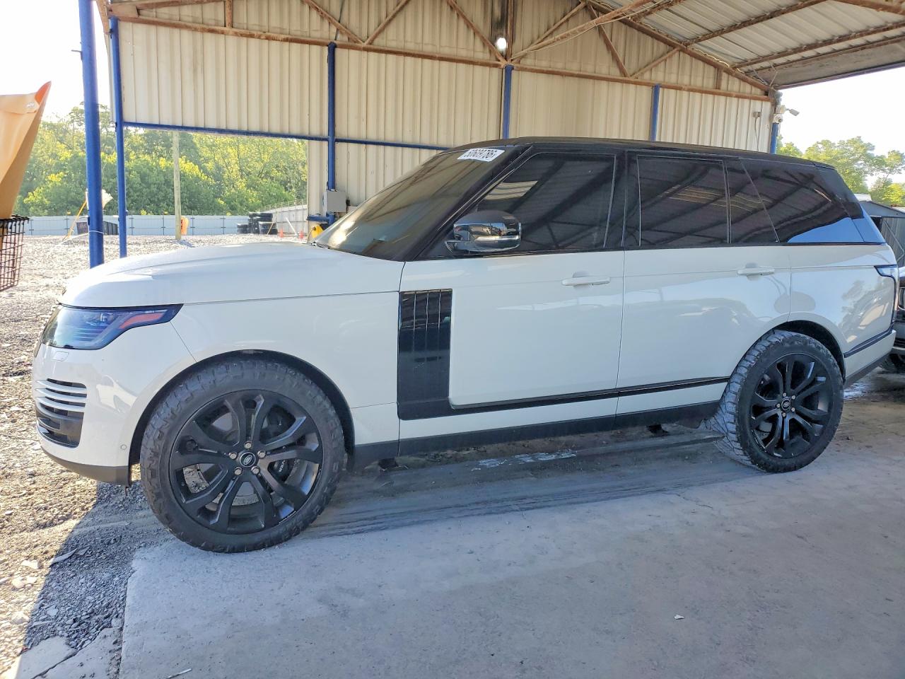 Salvage Land Rover Range Rover Image