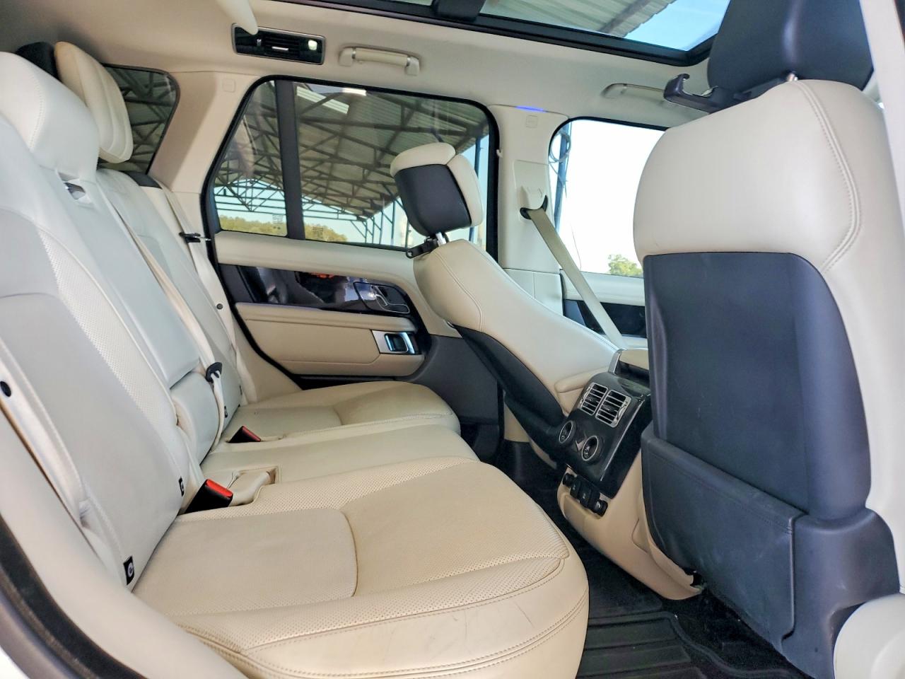 Land Rover Range Rover Supercharged