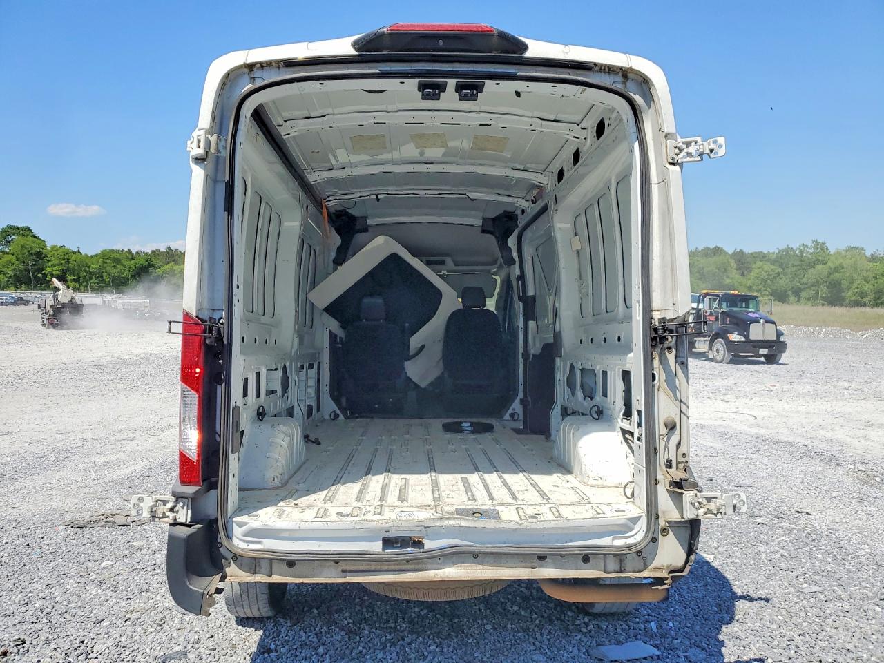 Ford Transit T-250