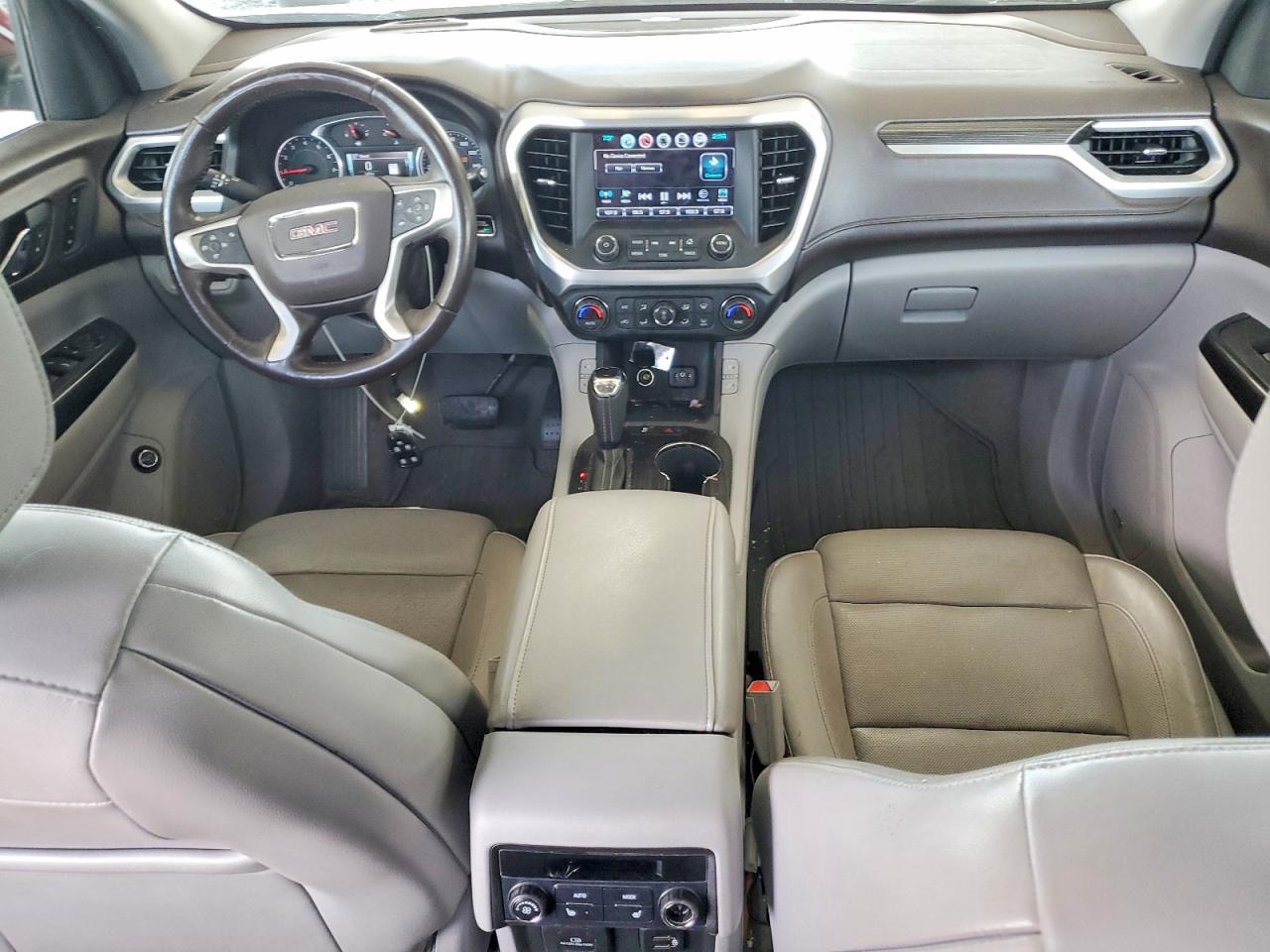 GMC Acadia Slt-2