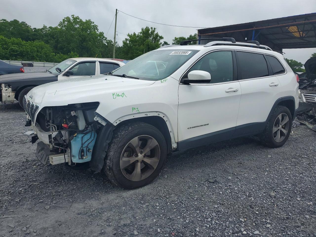 Salvage Jeep Grand Cherokee Image