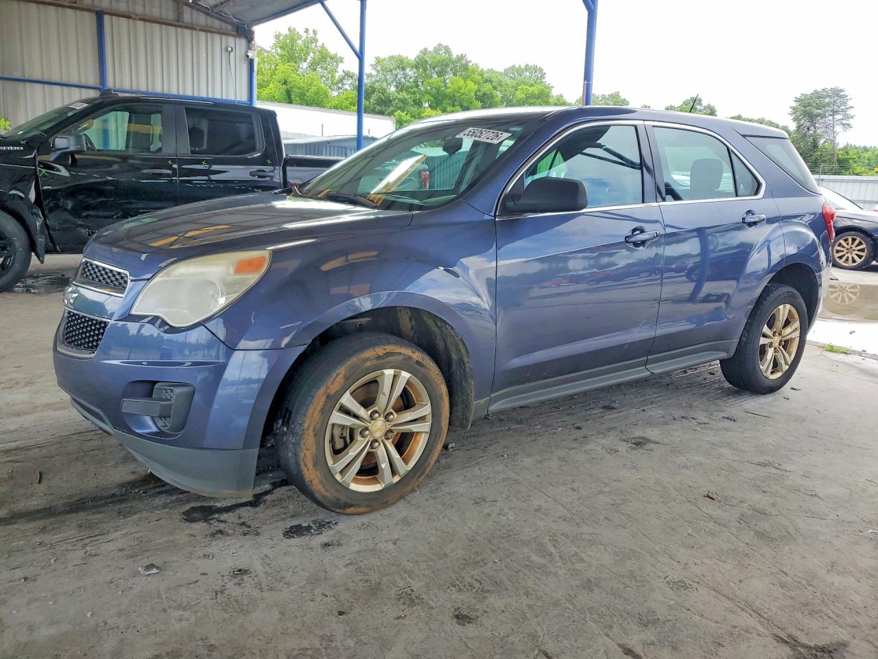 Salvage Chevrolet Equinox Image