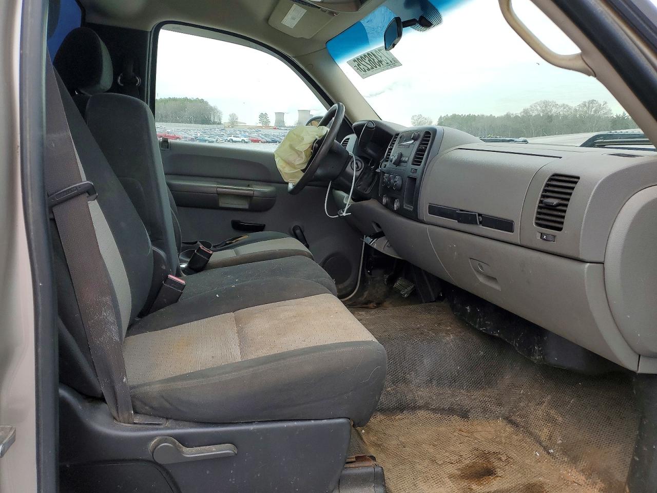 Chevrolet Silverado C1500