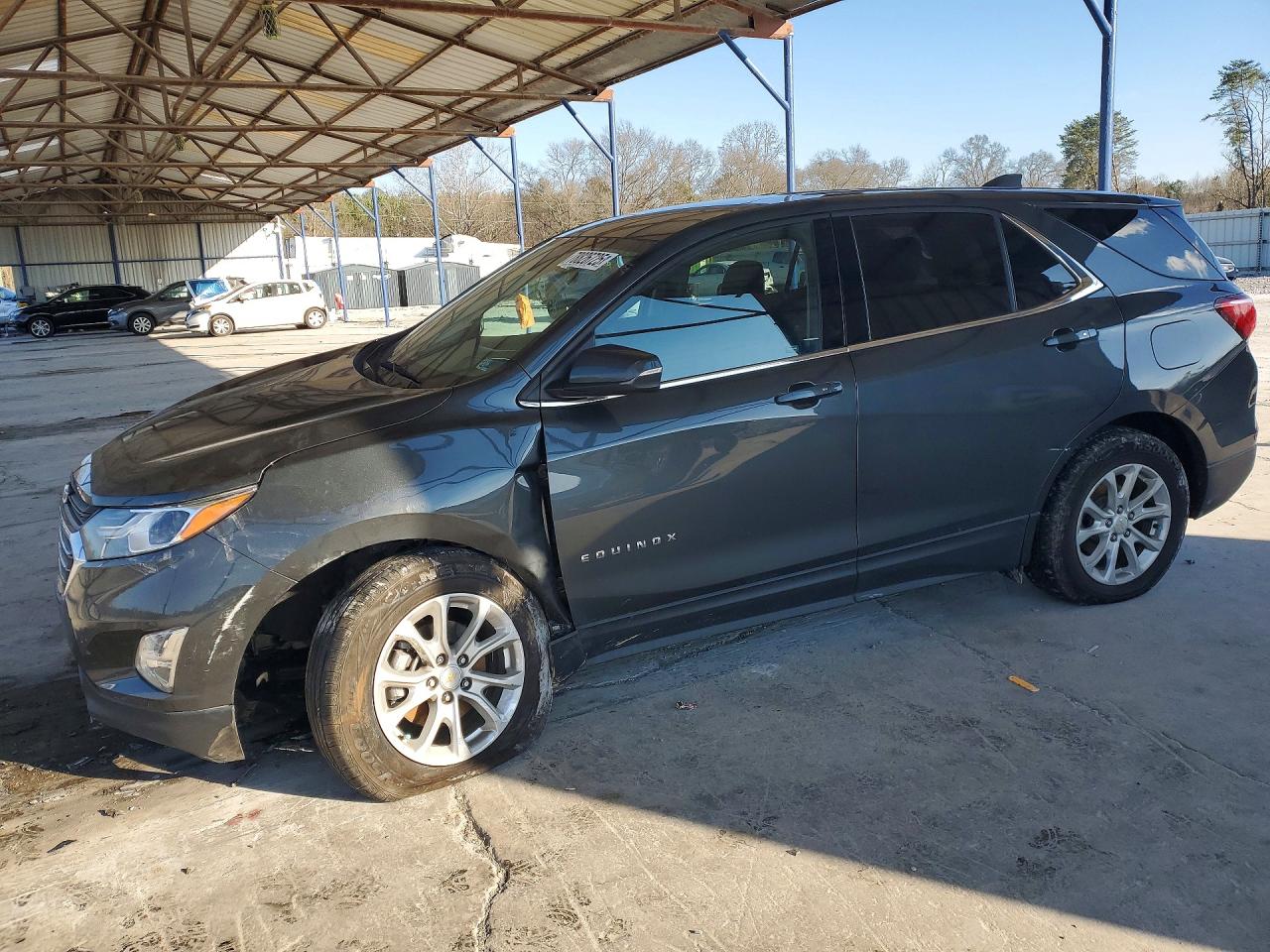 Salvage Chevrolet Equinox Image