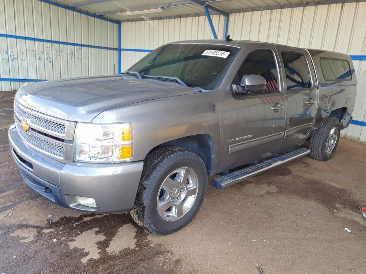 Salvage Chevrolet Silverado Image
