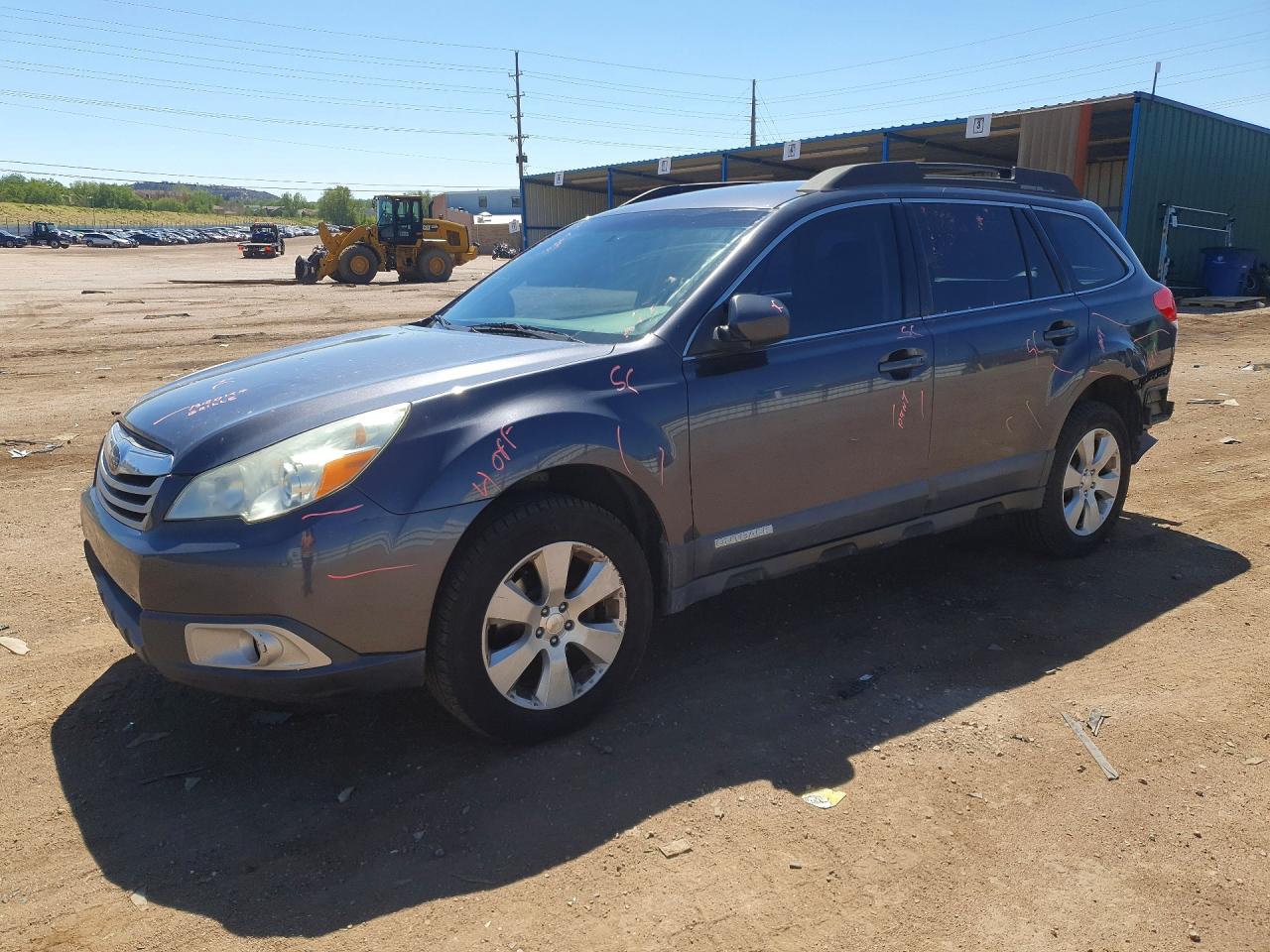 Salvage Subaru Outback Image