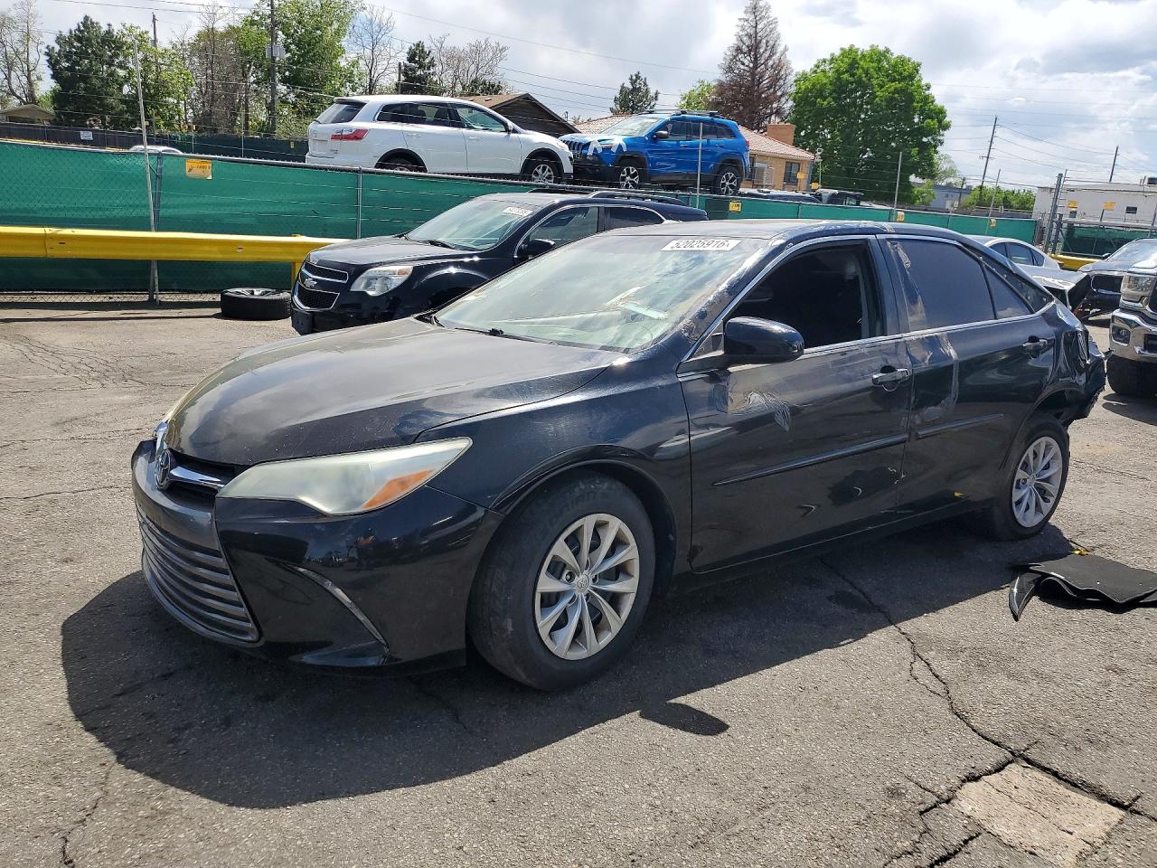 Salvage Toyota Camry Image