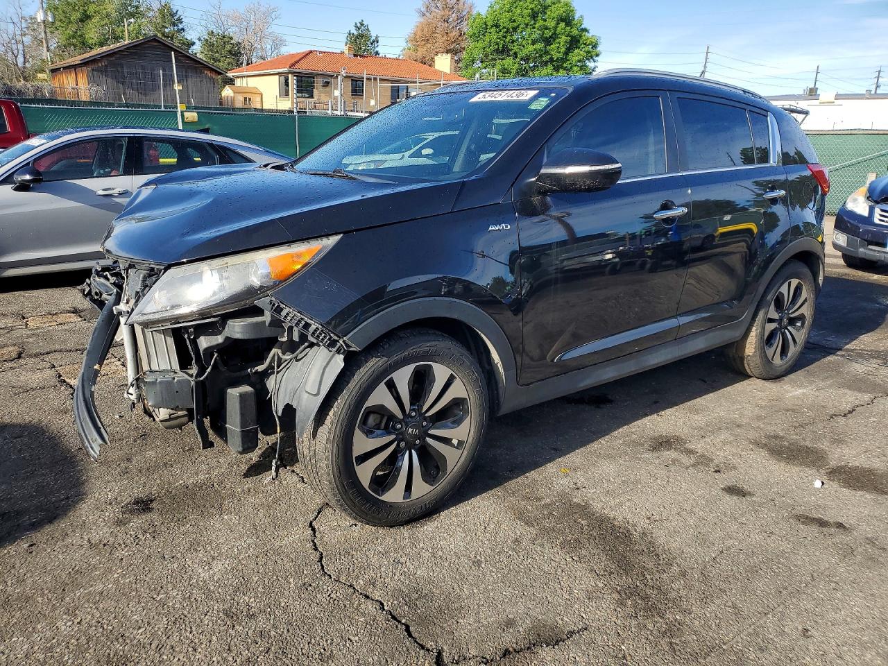 Salvage Kia Sportage Image