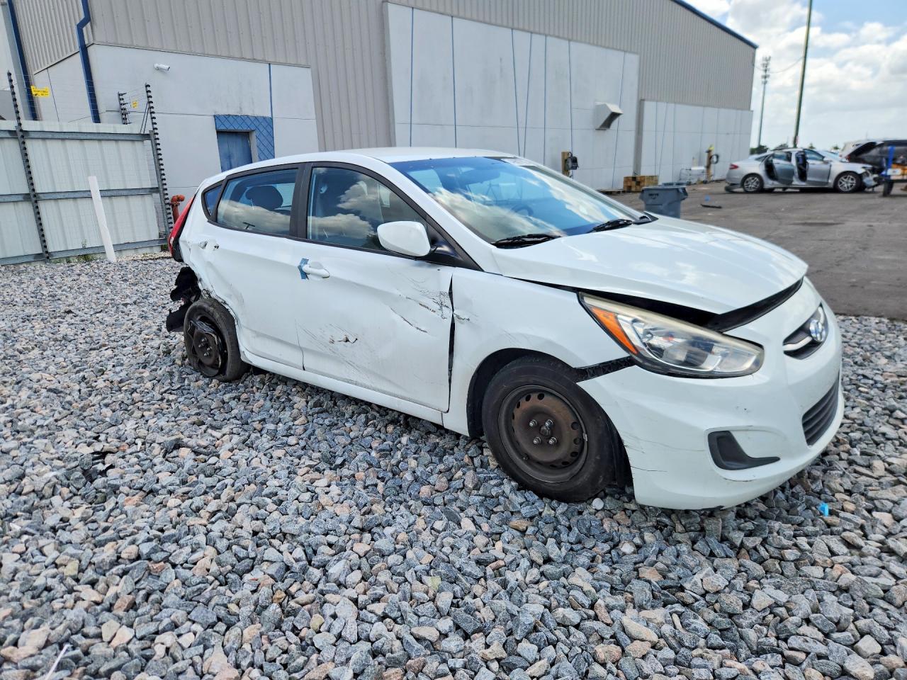 Hyundai ACCENT Gs