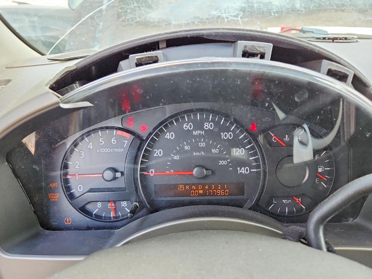 Nissan Titan Xe
