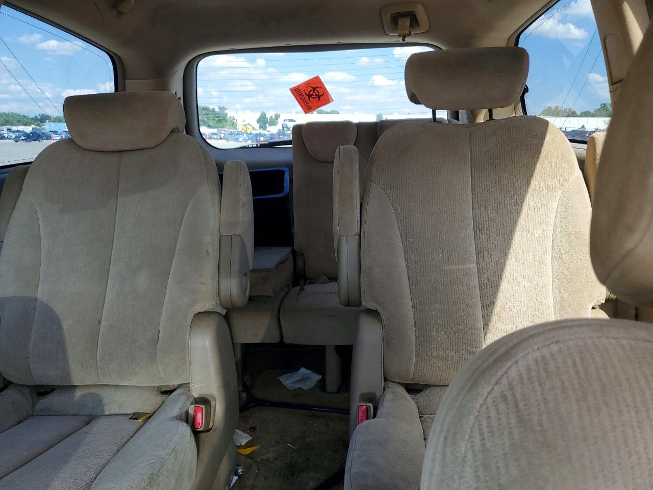 Kia Sedona Lx