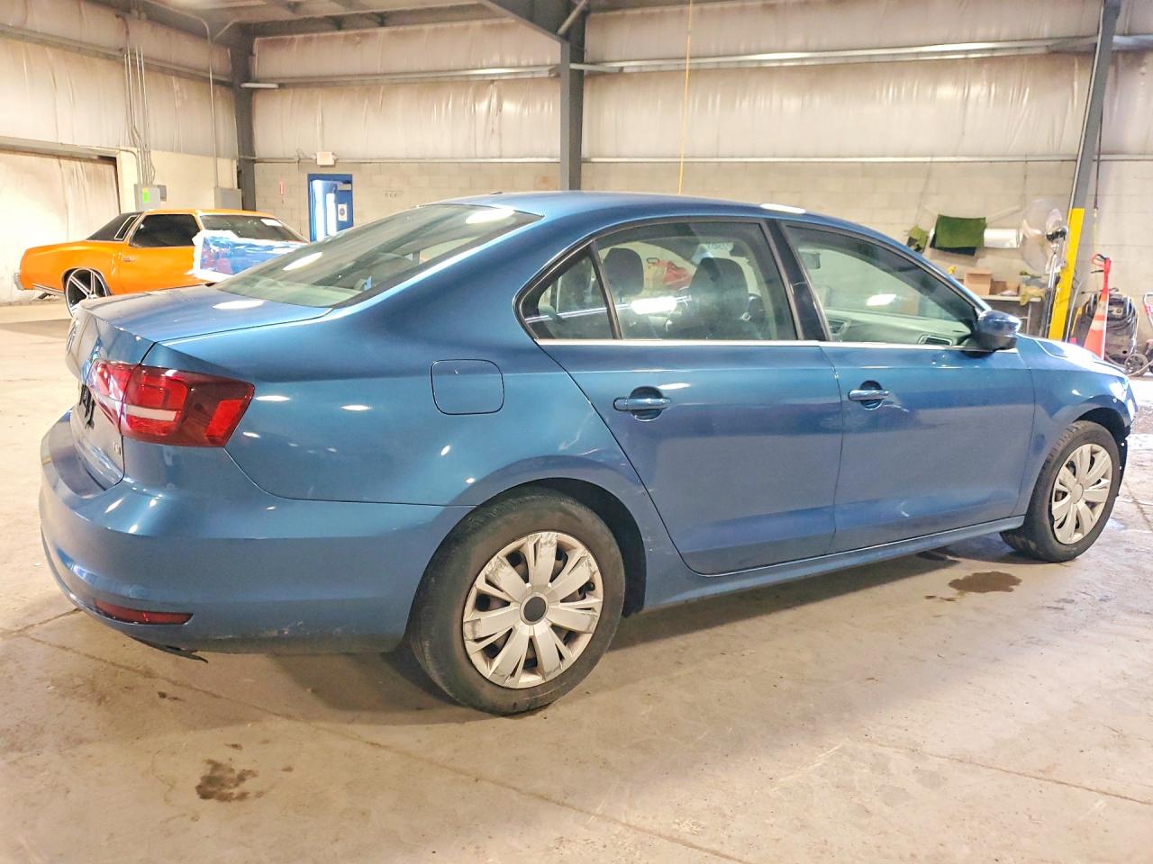 Volkswagen Jetta S