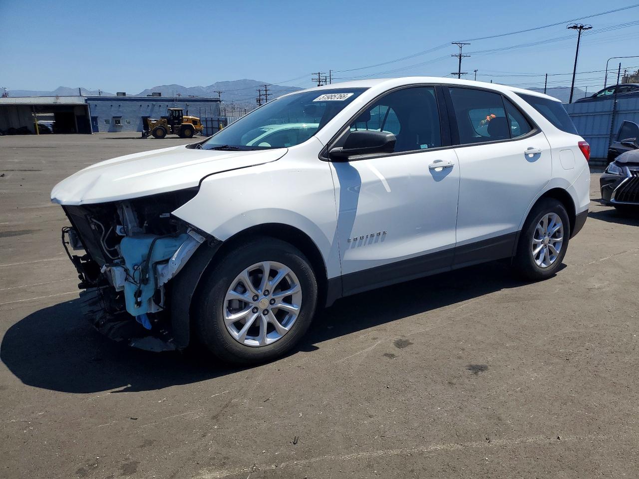 Salvage Chevrolet Equinox Image
