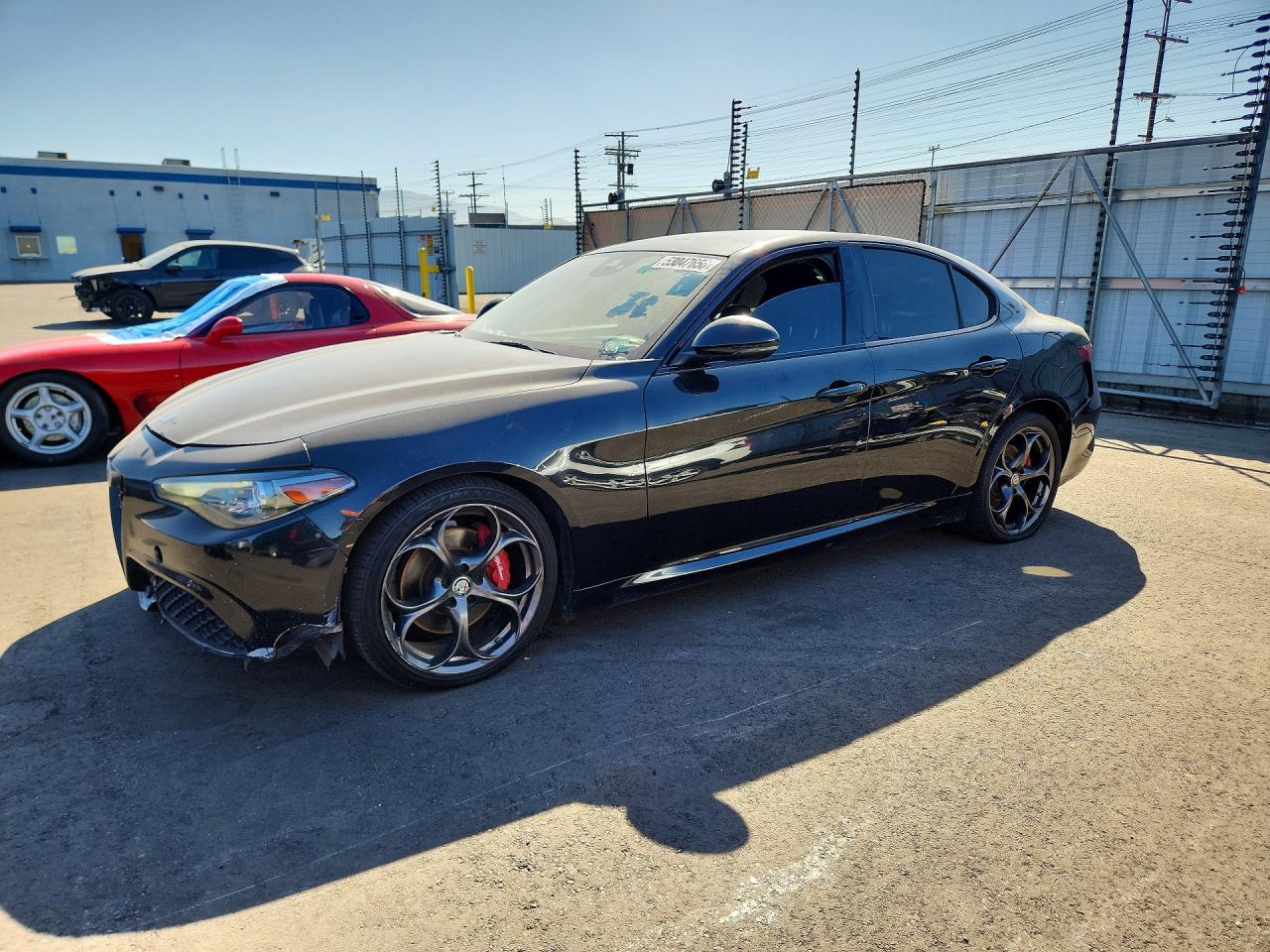 Salvage Alfa Romeo Giulia Image