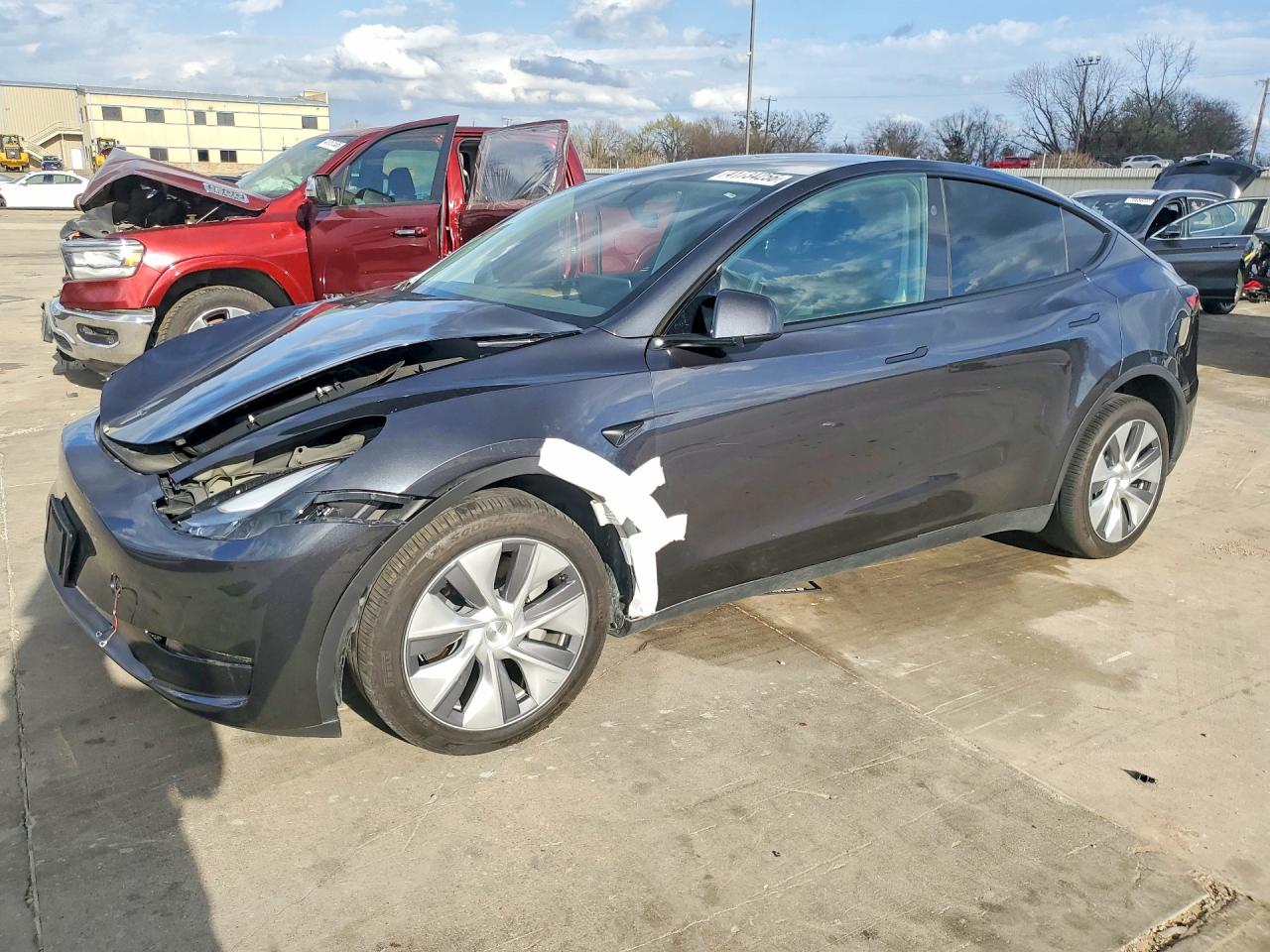 Salvage Tesla Model Y Image