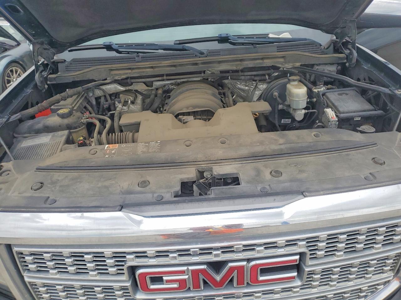 GMC Sierra K1500 Denali
