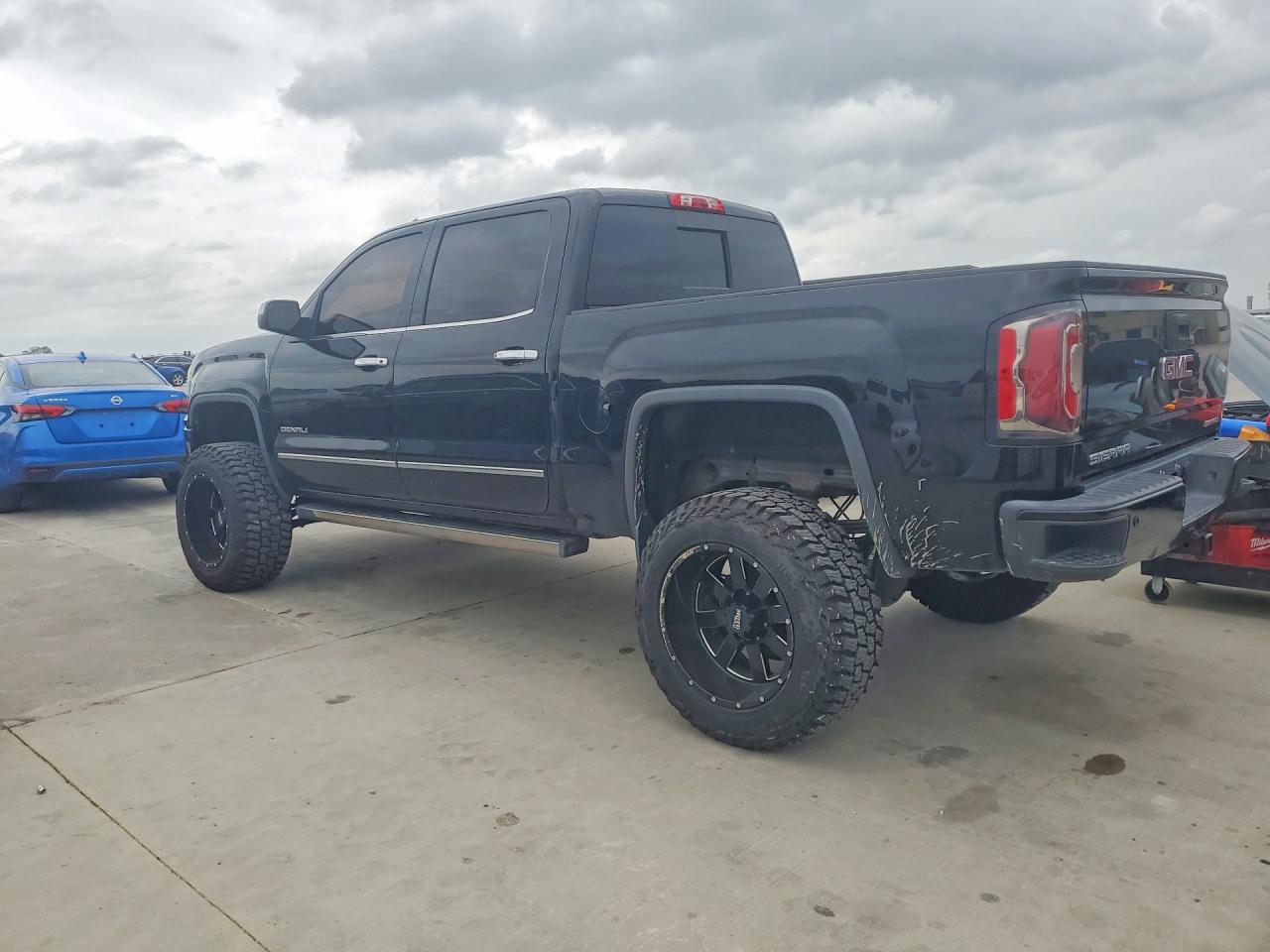 GMC Sierra K1500 Denali