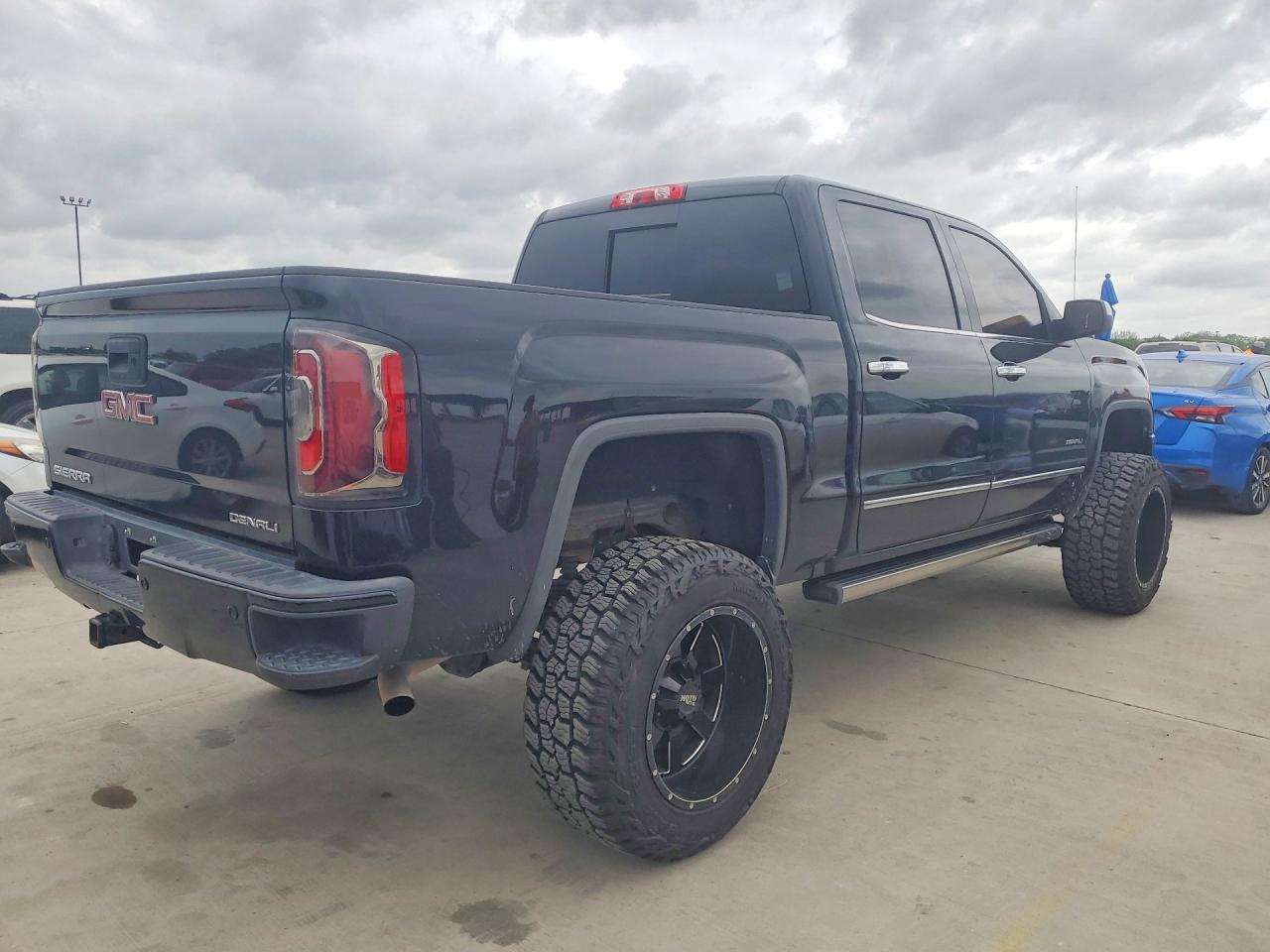 GMC Sierra K1500 Denali