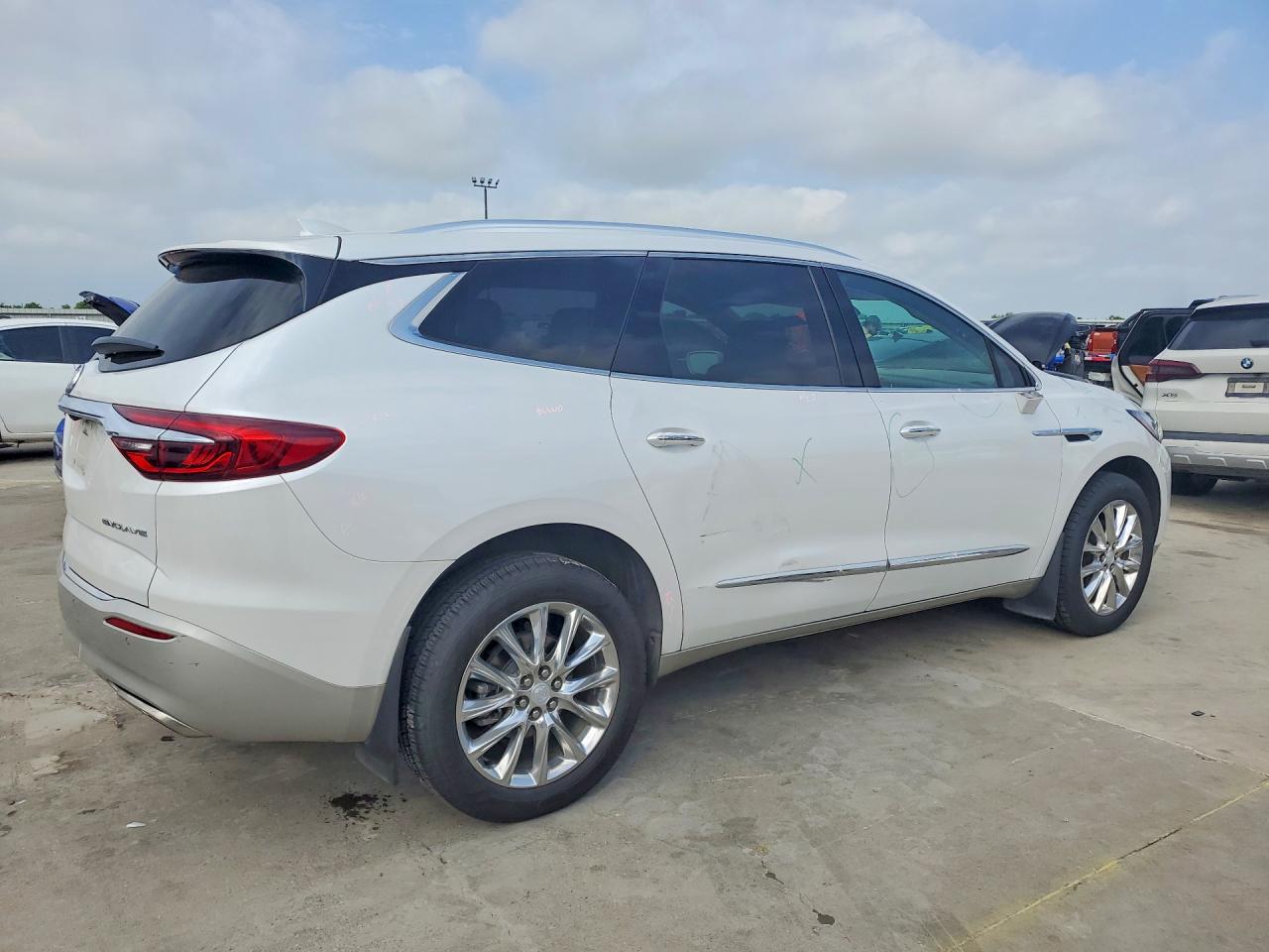 Buick Enclave Essence