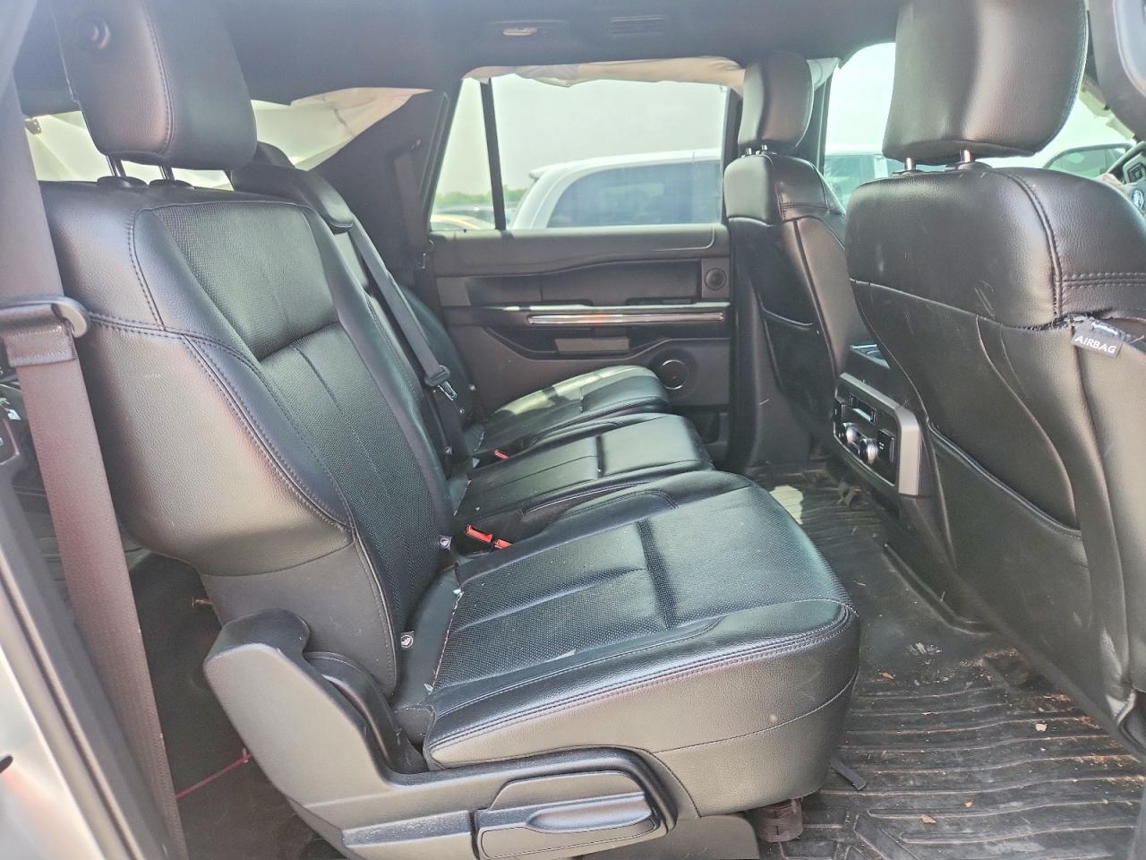 Ford Expedition Max Xlt